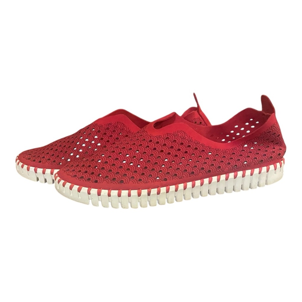 Ilse Jacobsen HORNBAEK Women's Red Tulip Flat Slip-On Low-Top Size 10